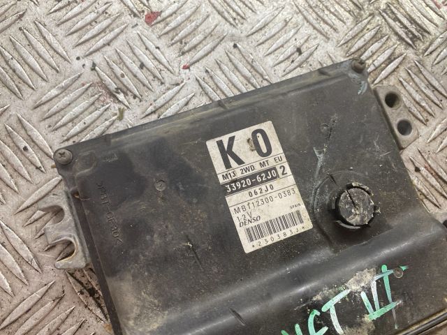 bontott SUZUKI SWIFT III Motorvezérlő