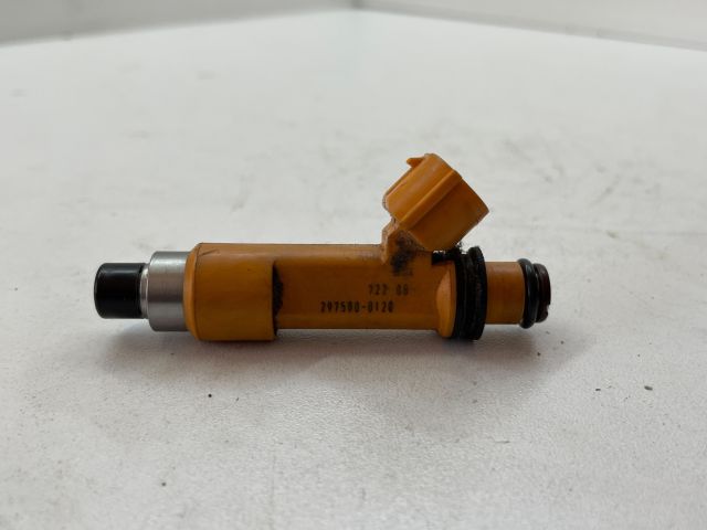 bontott SUZUKI SWIFT III Porlasztó (1 db)