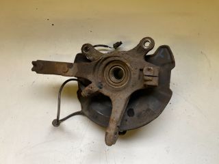 bontott SUZUKI SWIFT III Bal első Csonkállvány Kerékaggyal