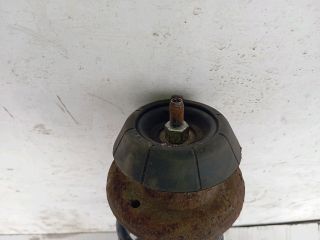 bontott SUZUKI SWIFT III Bal első Csonkállvány Kerékaggyal