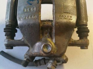 bontott SUZUKI SWIFT III Bal első Féknyereg Munkahengerrel