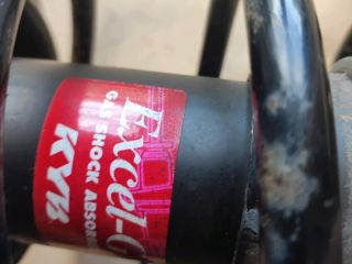 bontott SUZUKI SWIFT III Bal első Gólyaláb (Lengécsillapító, Rugó)