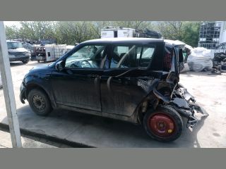 bontott SUZUKI SWIFT III Bal első Kerékagy