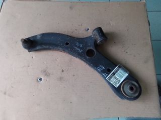 bontott SUZUKI SWIFT III Bal első Lengőkar