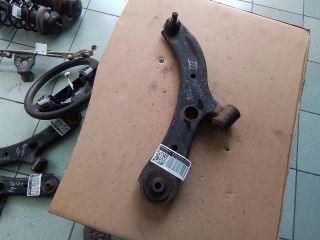 bontott SUZUKI SWIFT III Bal első Lengőkar