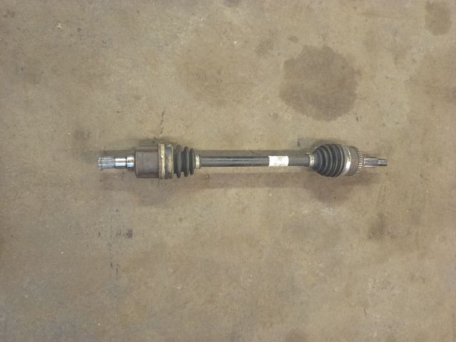 bontott SUZUKI SWIFT III Bal Féltengely