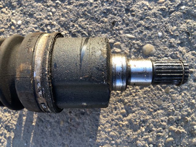 bontott SUZUKI SWIFT III Bal Féltengely