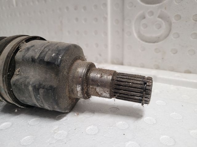 bontott SUZUKI SWIFT III Bal Féltengely