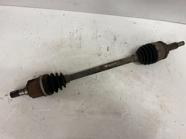 bontott SUZUKI SWIFT III Bal Féltengely