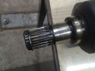 bontott SUZUKI SWIFT III Bal Féltengely