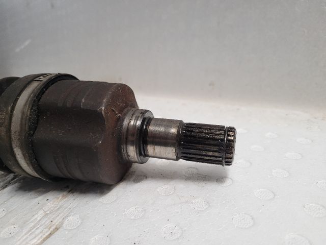 bontott SUZUKI SWIFT III Bal Féltengely