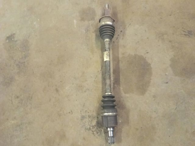 bontott SUZUKI SWIFT III Bal Féltengely