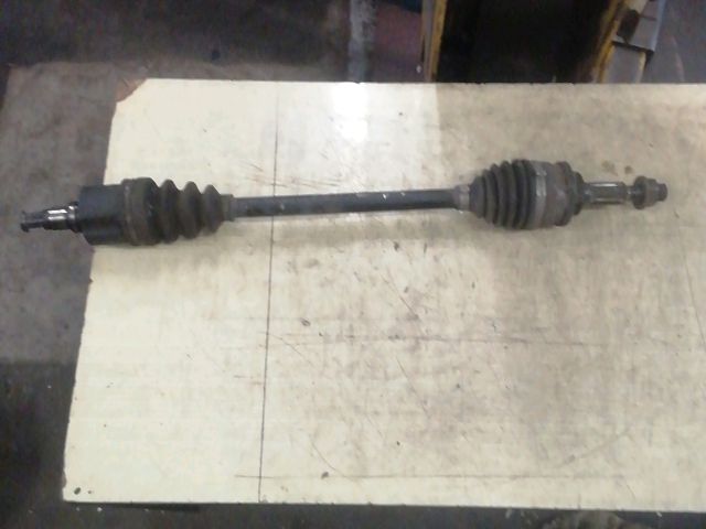 bontott SUZUKI SWIFT III Bal Féltengely