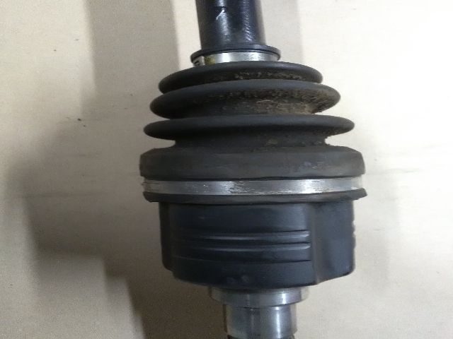 bontott SUZUKI SWIFT III Bal Féltengely