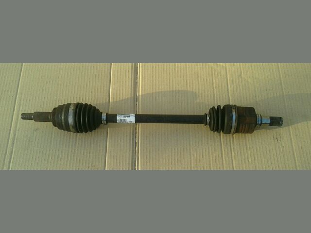 bontott SUZUKI SWIFT III Bal Féltengely