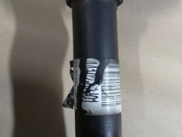 bontott SUZUKI SWIFT III Bal Féltengely