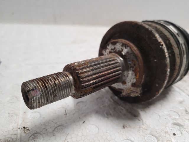 bontott SUZUKI SWIFT III Bal Féltengely