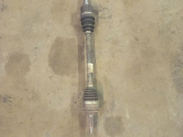 bontott SUZUKI SWIFT III Bal Féltengely