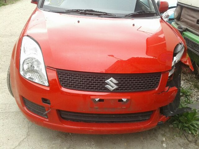 bontott SUZUKI SWIFT III Bal Féltengely