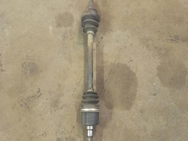 bontott SUZUKI SWIFT III Bal Féltengely