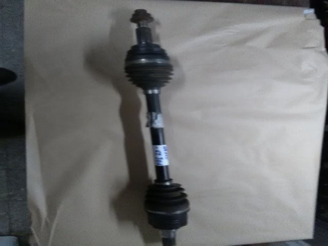 bontott SUZUKI SWIFT III Bal Féltengely