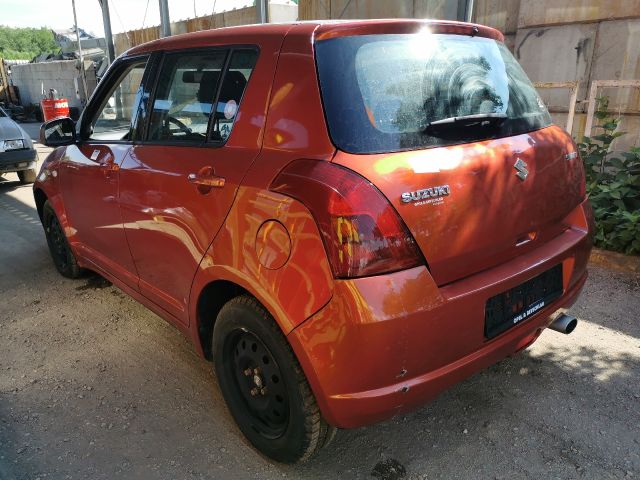 bontott SUZUKI SWIFT III Bal hátsó Rugó