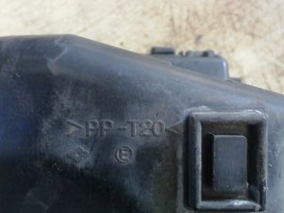 bontott SUZUKI SWIFT III Biztosítéktábla Motortér