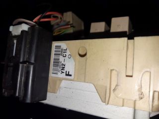 bontott SUZUKI SWIFT III Biztosítéktábla Motortér