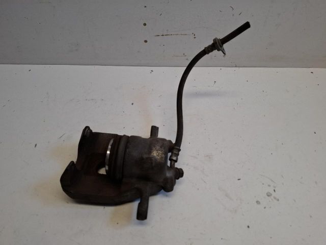 bontott SUZUKI SWIFT III Bal első Féknyereg Munkahengerrel