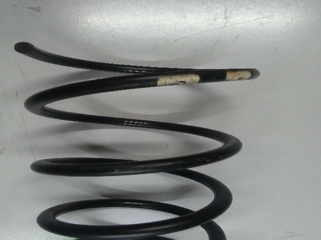 bontott SUZUKI SWIFT III Bal első Rugó