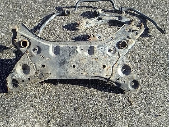 bontott SUZUKI SWIFT III Első Bölcső