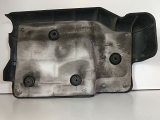 bontott SUZUKI SWIFT III Felső Motorburkolat