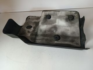 bontott SUZUKI SWIFT III Felső Motorburkolat