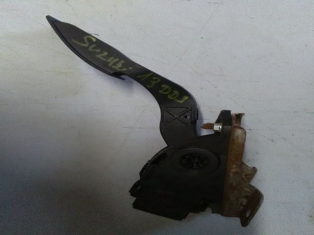 bontott SUZUKI SWIFT III Gázpedál (Elektromos)