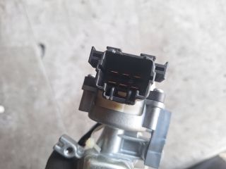 bontott SUZUKI SWIFT III Gyújtáskapcsoló Házzal