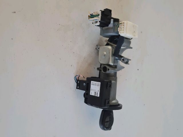 bontott SUZUKI SWIFT III Gyújtáskapcsoló