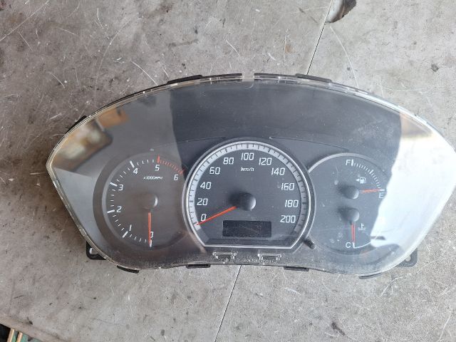 bontott SUZUKI SWIFT III Kilométeróra