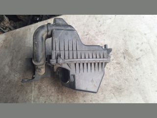 bontott SUZUKI SWIFT III Légszűrő Ház