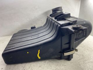 bontott SUZUKI SWIFT III Légszűrő Ház