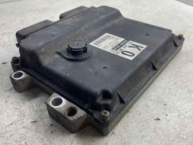 bontott SUZUKI SWIFT III Motorvezérlő