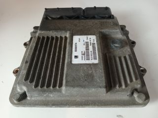 bontott SUZUKI SWIFT III Motorvezérlő