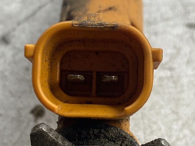 bontott SUZUKI SWIFT III Porlasztó Sor / Híd