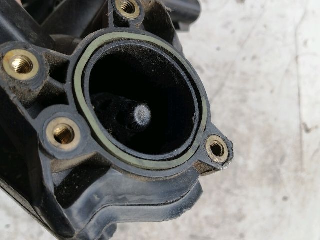 bontott SUZUKI SWIFT III Szívósor