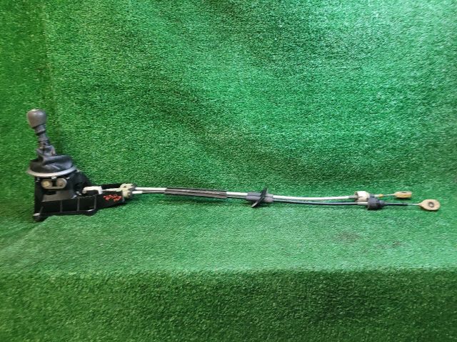 bontott SUZUKI SWIFT III Váltó Kulissza