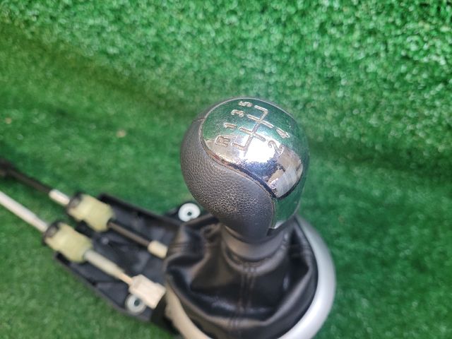 bontott SUZUKI SWIFT III Váltó Kulissza