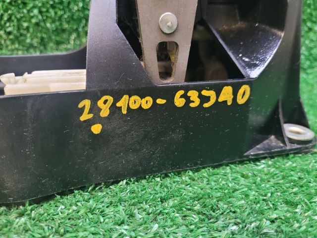 bontott SUZUKI SWIFT III Váltó Kulissza