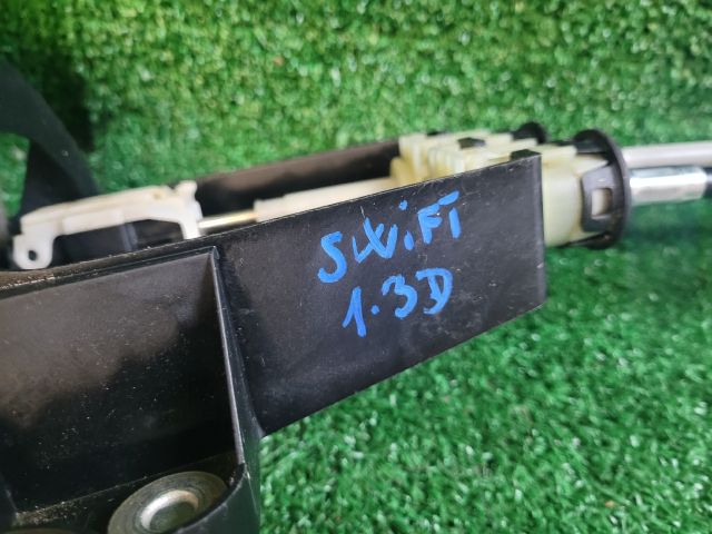 bontott SUZUKI SWIFT III Váltó Kulissza
