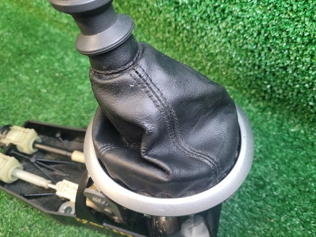 bontott SUZUKI SWIFT III Váltó Kulissza