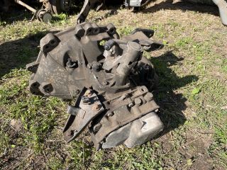 bontott SUZUKI SWIFT III Váltó (Mechanikus)