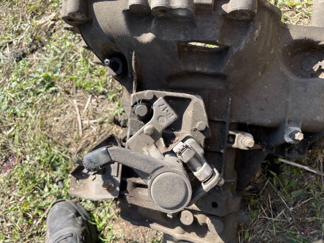 bontott SUZUKI SWIFT III Váltó (Mechanikus)